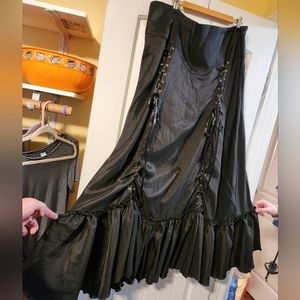 Steampunk plus-size long black skirt size 24